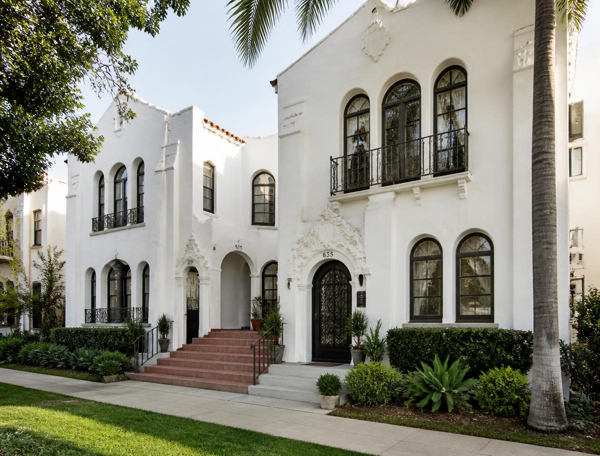 Character homes in Miracle Mile, Mid-City Los Angeles